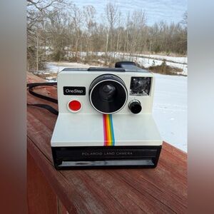 📸 Vintage Polaroid Land Camera